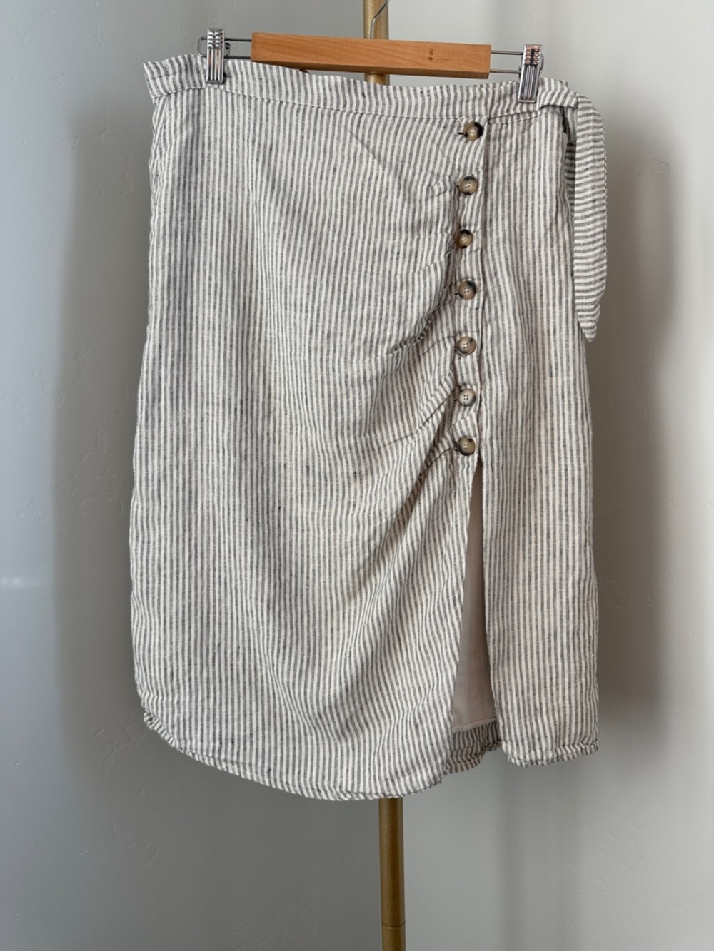 Heartloom Medium Striped Linen Blend Wrap Skirt Button Front Tie Waist Midi